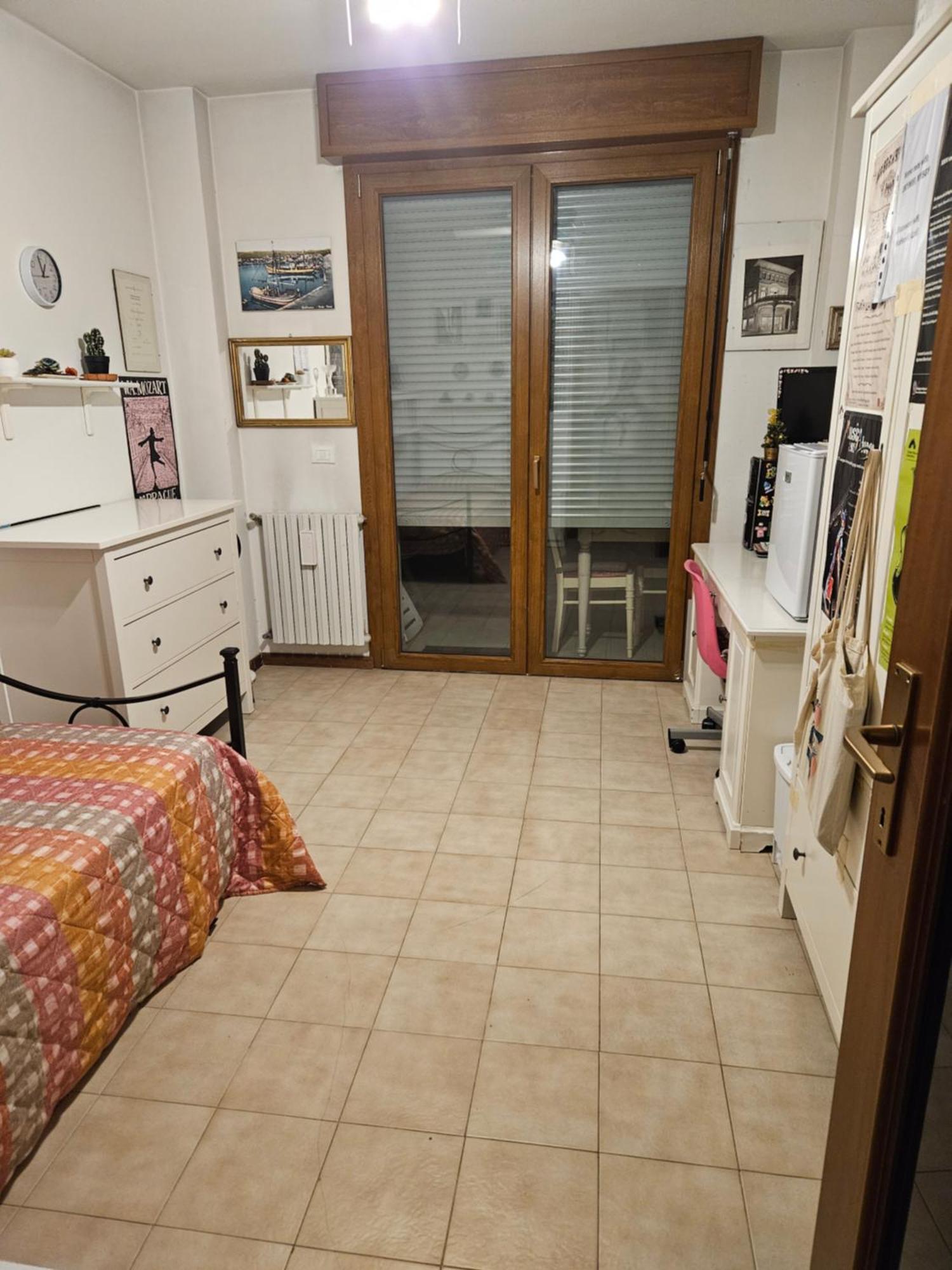 Stanza In Appartamento Privato Zona San Vitale 볼로냐 외부 사진